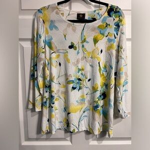 M Collection Ladies Floral Round Neck 3/4 Sleeved Multicolor Blouse Size Med